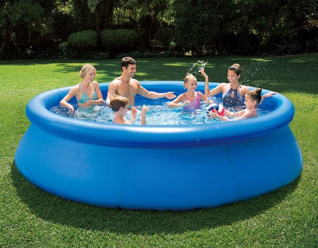 Piscine gonflable : les mêmes règles de sécurité s'appliquent