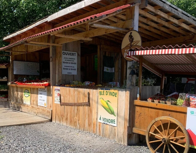 Ouverture du kiosque de fruits et légumes Dany Surprenant et Filles